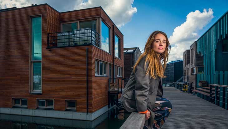 Froukje Jansen vertelt over haar drijvend huis in Schoonschip