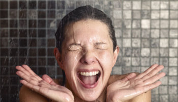 Duurzaam douchen doe je met deze tips.